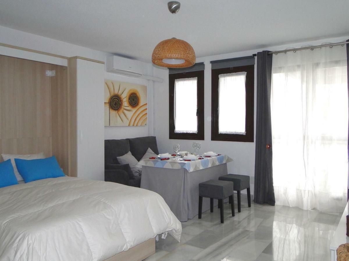 Pueblo Blanco Apartment Беналмадена Екстериор снимка