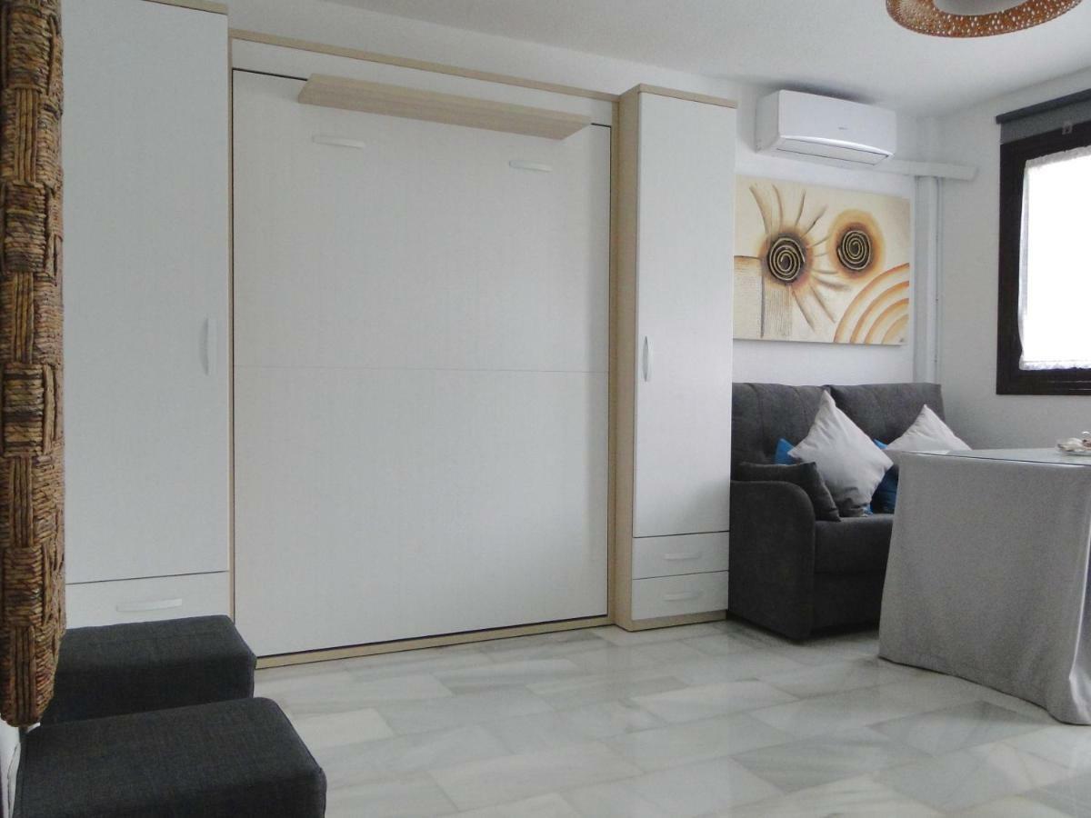 Pueblo Blanco Apartment Беналмадена Екстериор снимка