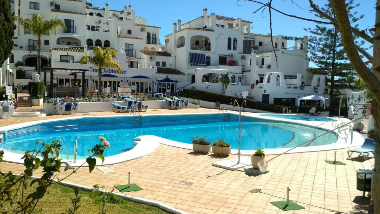 Pueblo Blanco Apartment Беналмадена Екстериор снимка